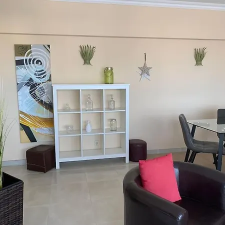 Sweet Concorde T1 アパート *